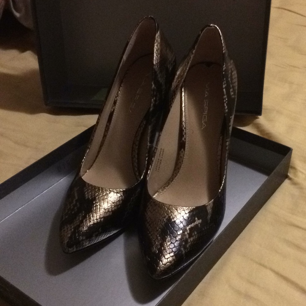 Via Spiga size 7.5 heels
